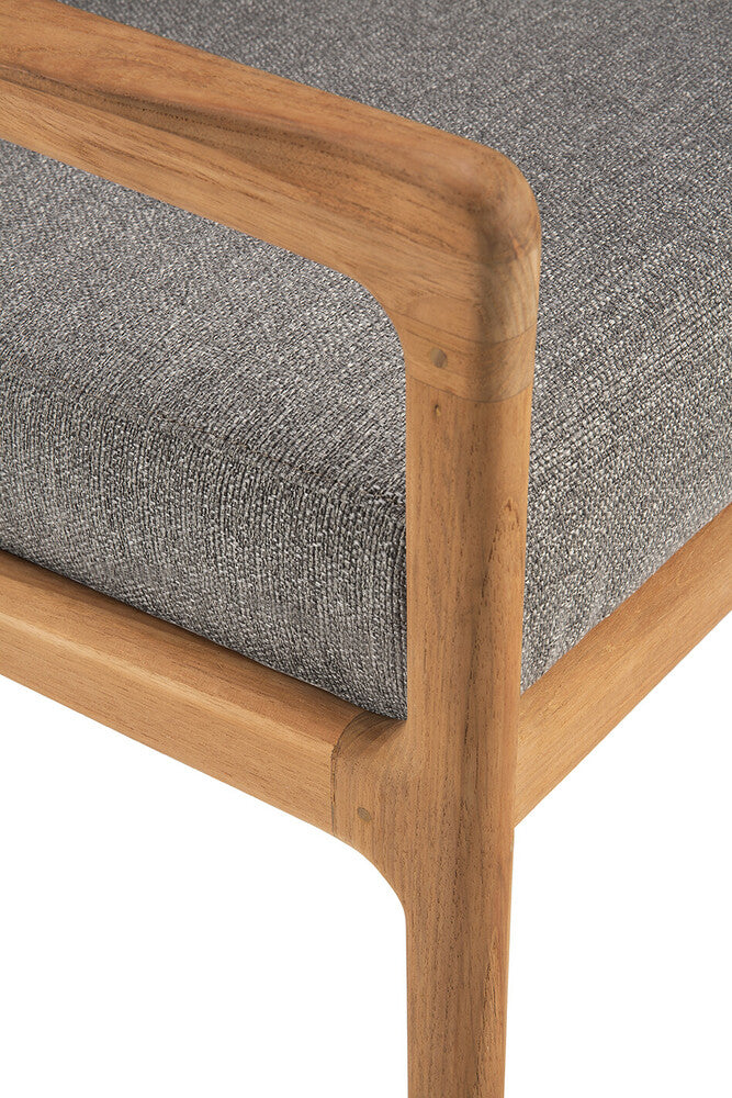 Beautiful from every angle, luxuriant shapes and curves form the basis of the Jack sofa collection from Ethnicraft. Featuring upholstery woven in Belgium, every detail has been meticulously crafted to ensure comfort and elegance when enjoying the outdoors. Apart of Ethnicraft's first outdoor collection. Designed by Jacques Deneef.