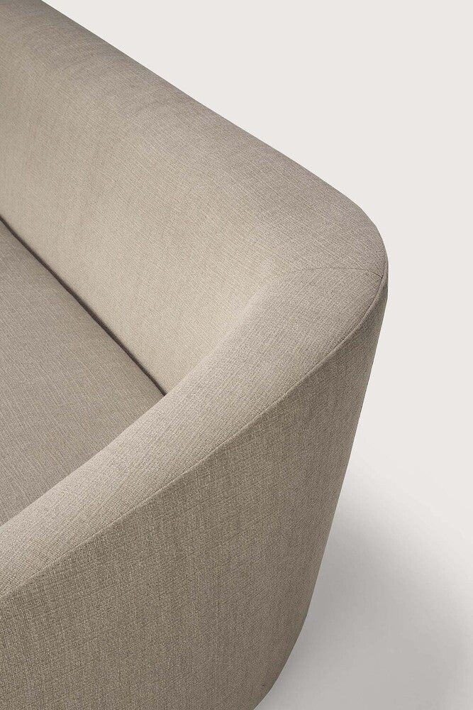 The Trapeze Three Seater Sofa by Jacques Deneef for Ethnicraft. Geometric, straight and clean lines: Trapeze is a statement of classic minimalism. Accumulate cushions to style it as you wish, like a blank canvas on which you can let your inspiration flow. This nonchalant lounge sofa will fit into any style, whether that be in an urban flat or a country homestead. 
