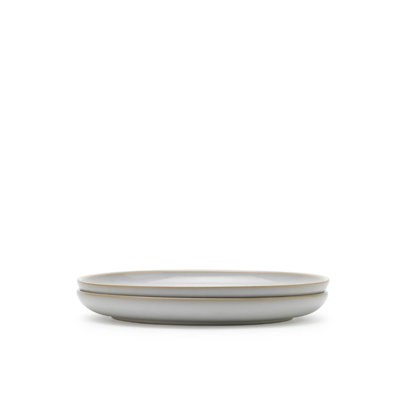 Knabstrup Keramik's new Tavola Plate stoneware series of tableware in a modern and timeless style. Stoneware is a robust material that withstands intensive use, so the series is oven, freezer, microwave, and dishwasher safe. Sold as a set of 2.
