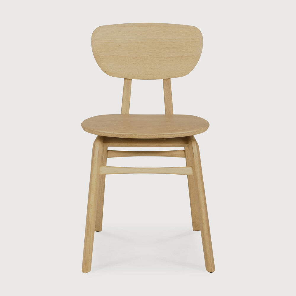 A nostalgic interpretation made with solid wood. The Pebble chair’s soft lines and airy elements provides not only seating comfort, but the familiar stylish shapes we have grown up loving. Designed by Alain Van Havre.