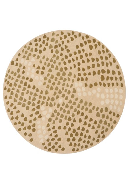 The Galets area rug by Toulemonde Bochart echoes the thought and nature of the Zen garden, the natural balance of fullness and emptiness takes place. A pebble path invites us to take a peaceful walk. The colors are mineral and the textures of wool play with their variations.