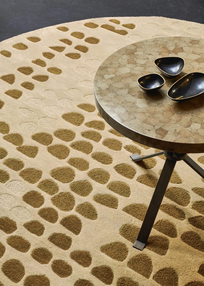 The Galets area rug by Toulemonde Bochart echoes the thought and nature of the Zen garden, the natural balance of fullness and emptiness takes place. A pebble path invites us to take a peaceful walk. The colors are mineral and the textures of wool play with their variations.