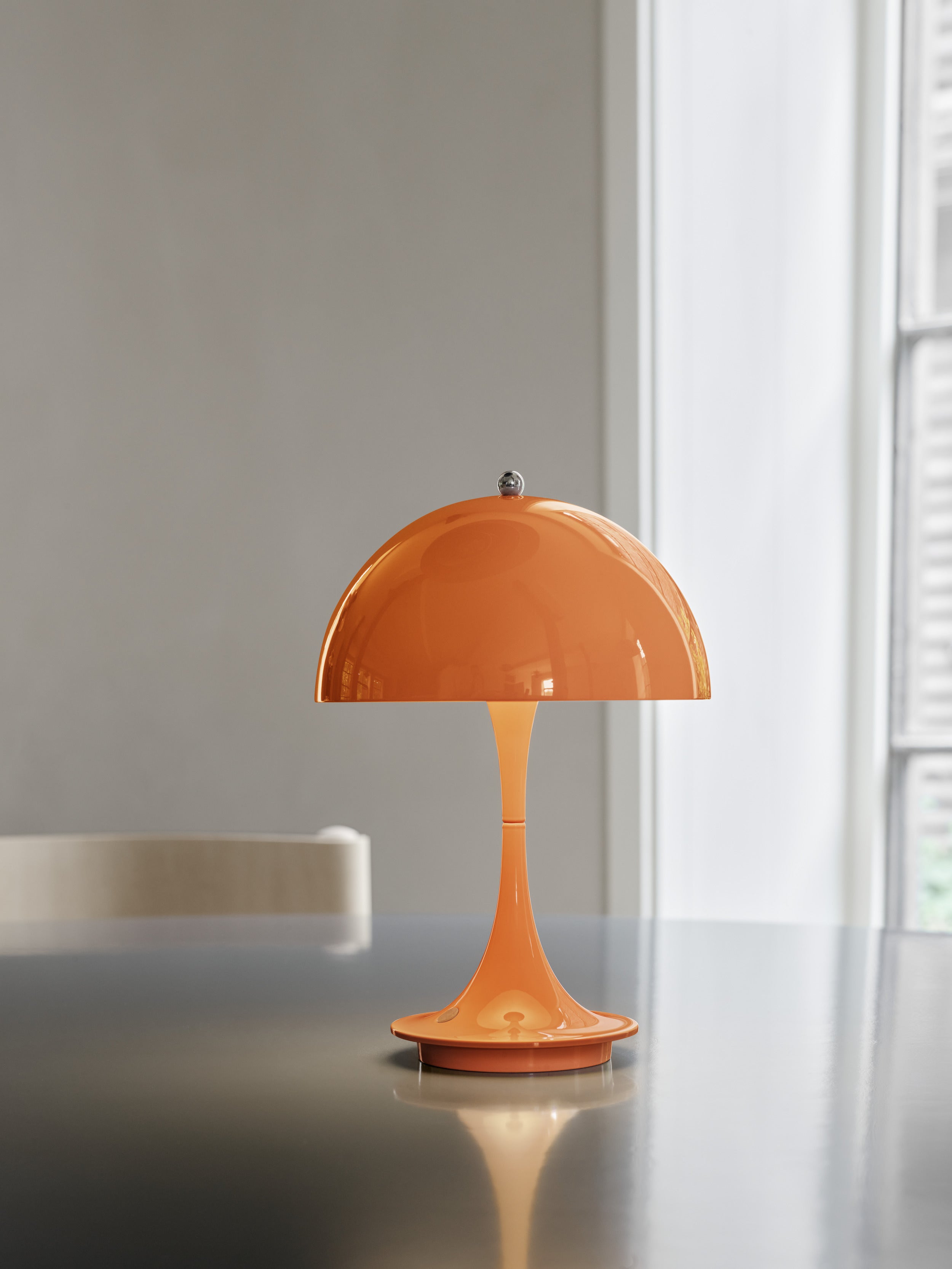 Louis poulsen deals portable lamp