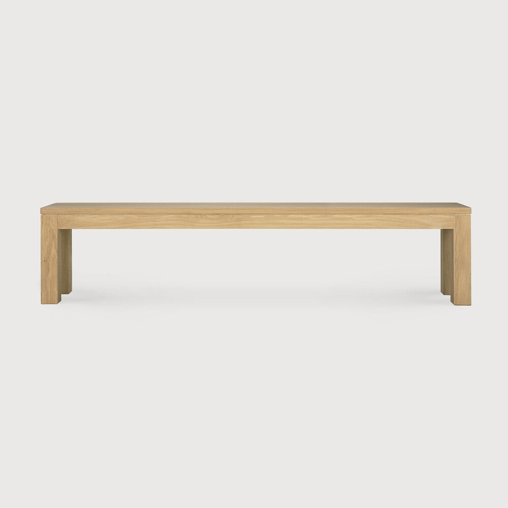Ethnicraft's Straight Bench is cleverly designed to maximize seating space at the table. It's clean and contemporary style features simple lines that accentuate the sturdy shape of the bench. A beautiful addition to both dining settings or to display books and magazines in a decorative corner. 